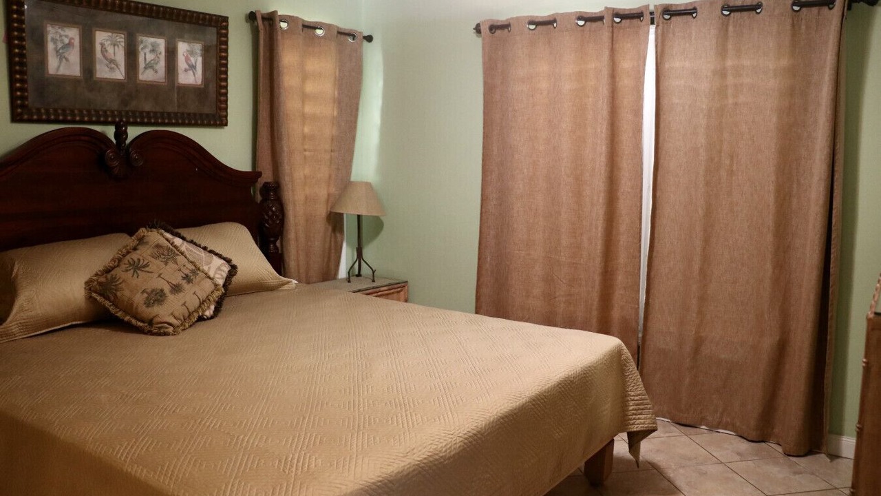 Photo of Bedroom in Estate Ruby