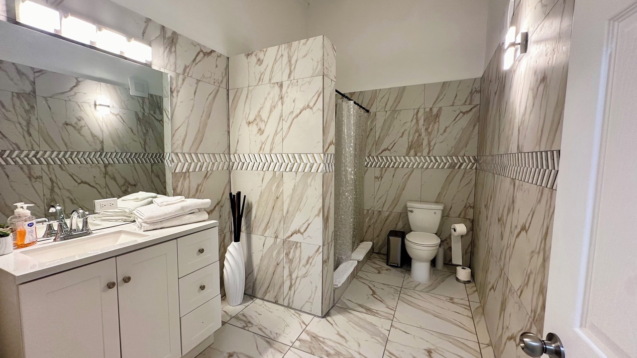 Photo of Bathroom in Hannah's Rest