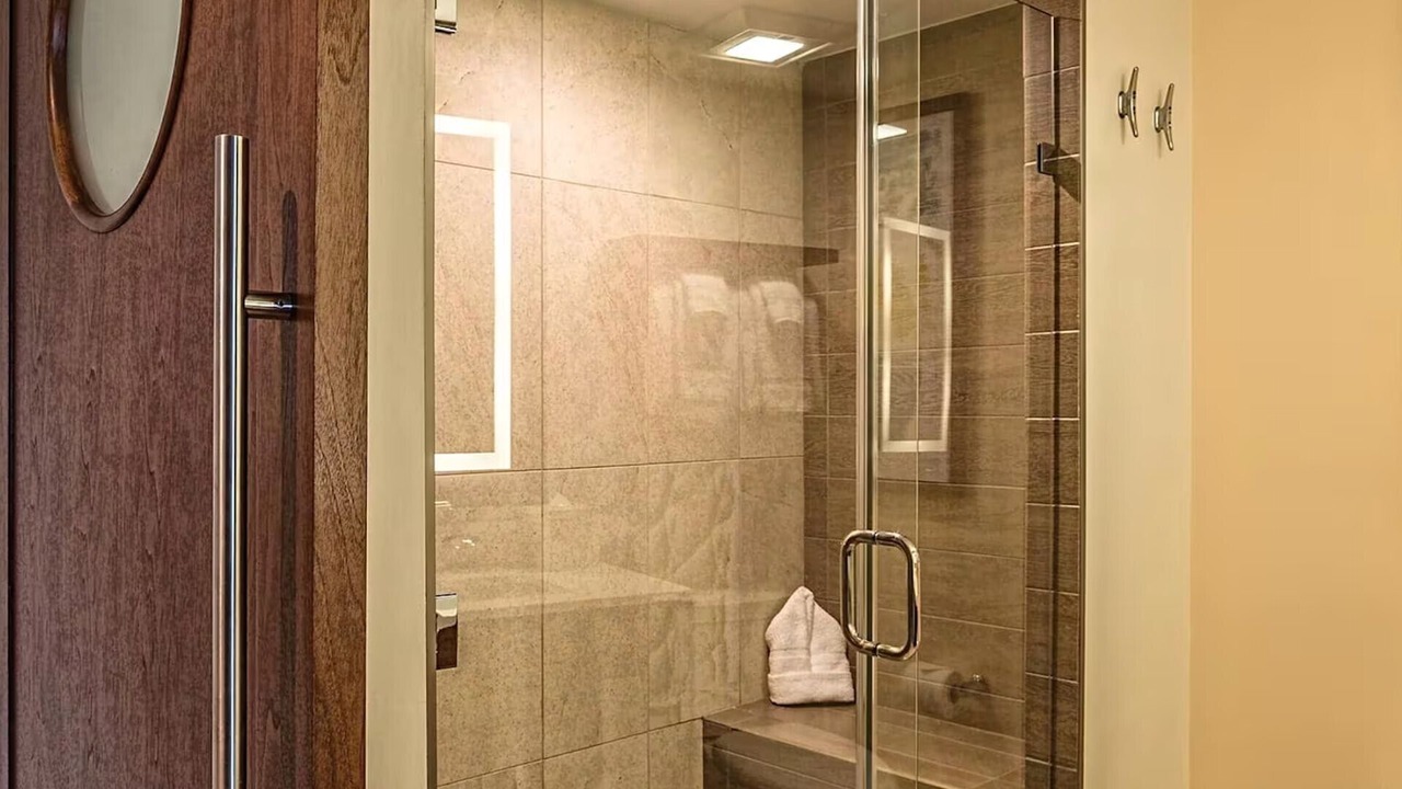 Photo of Bathroom in Frydendal