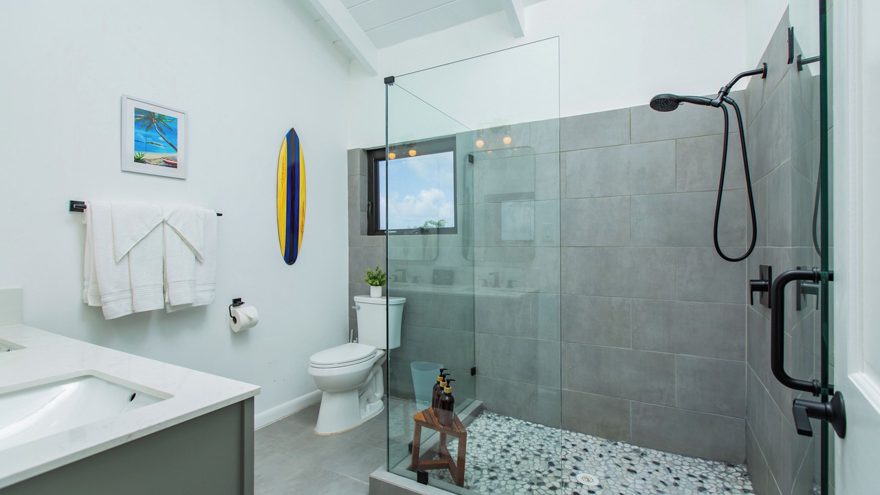 Photo of Bathroom in Testman