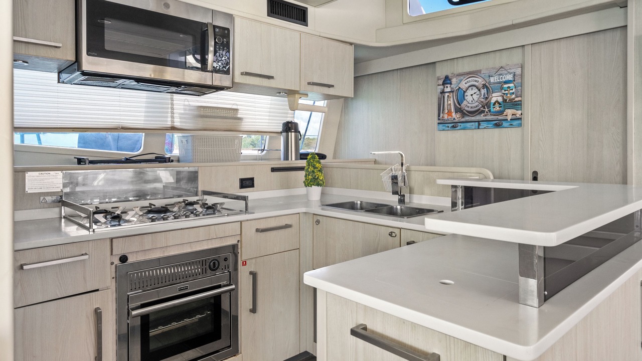 Photo of Kitchen in Estate Kings Quarter