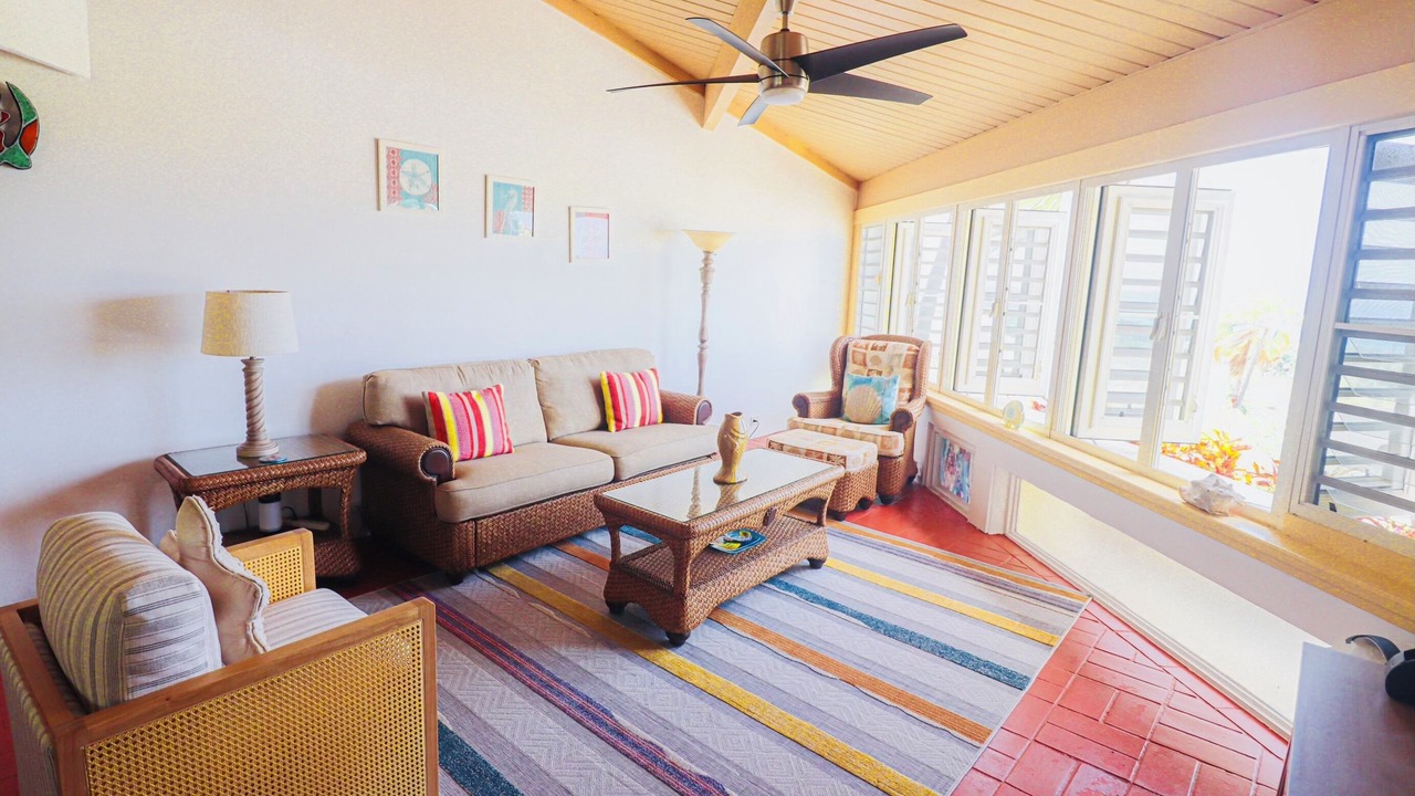 Photo of Livingroom in Teagues Bay