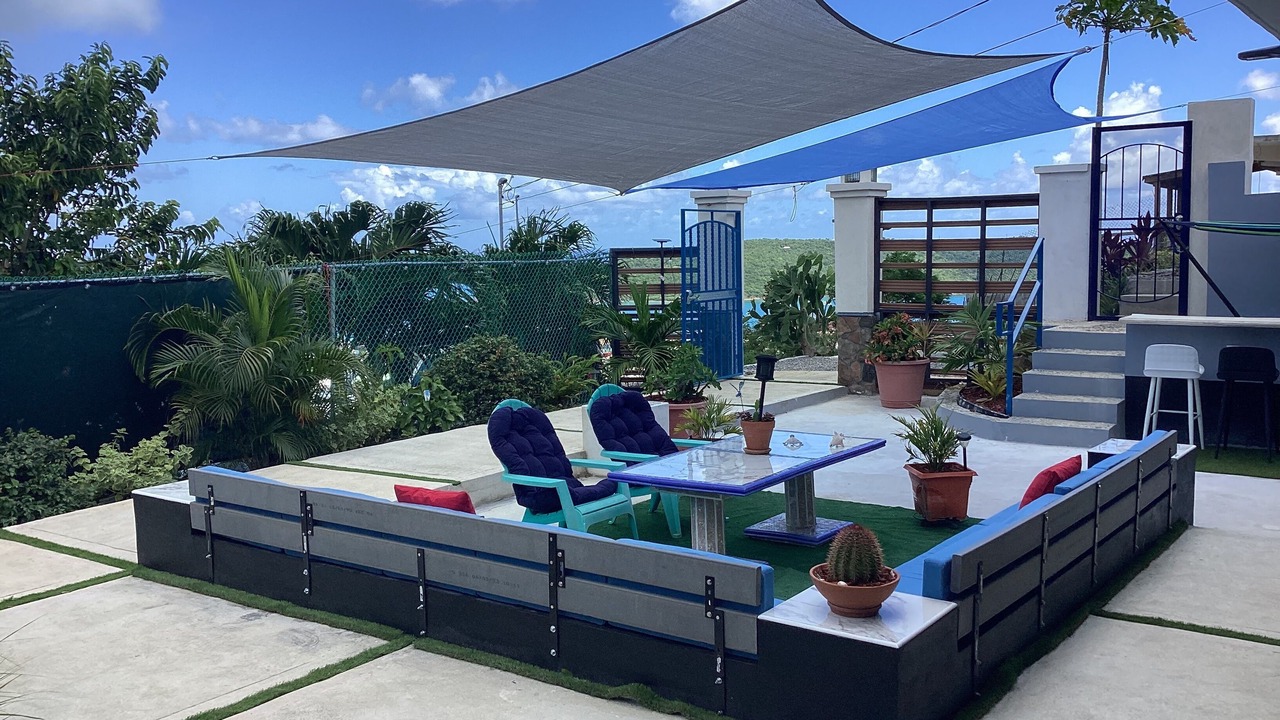 Photo of Patio Balcony in Estate Contant