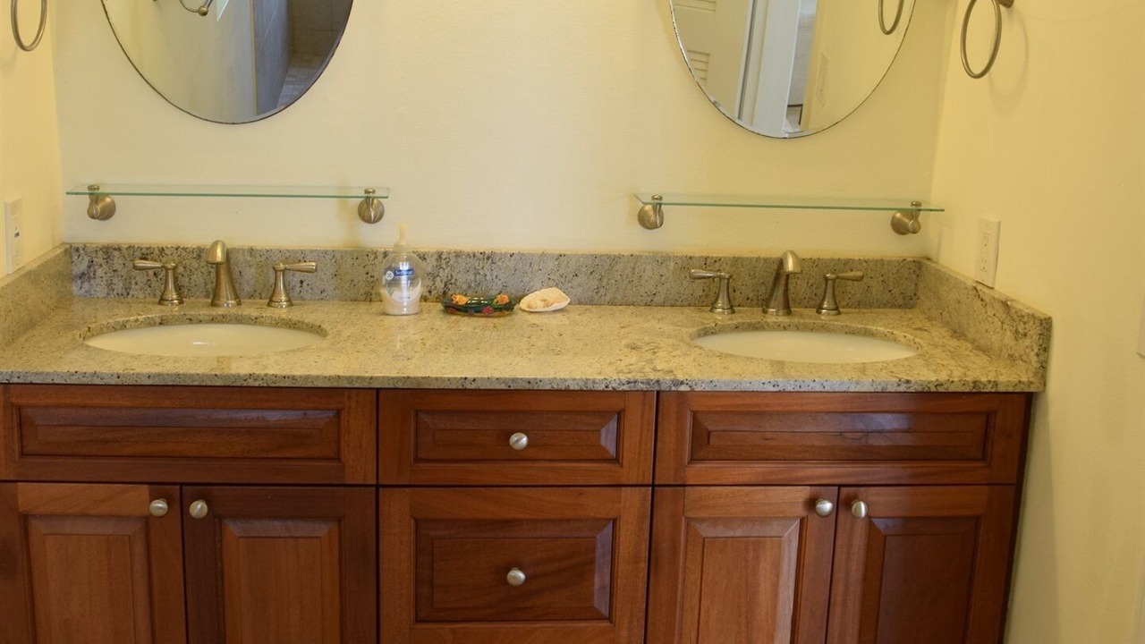 Photo of Bathroom in Johnson Bay