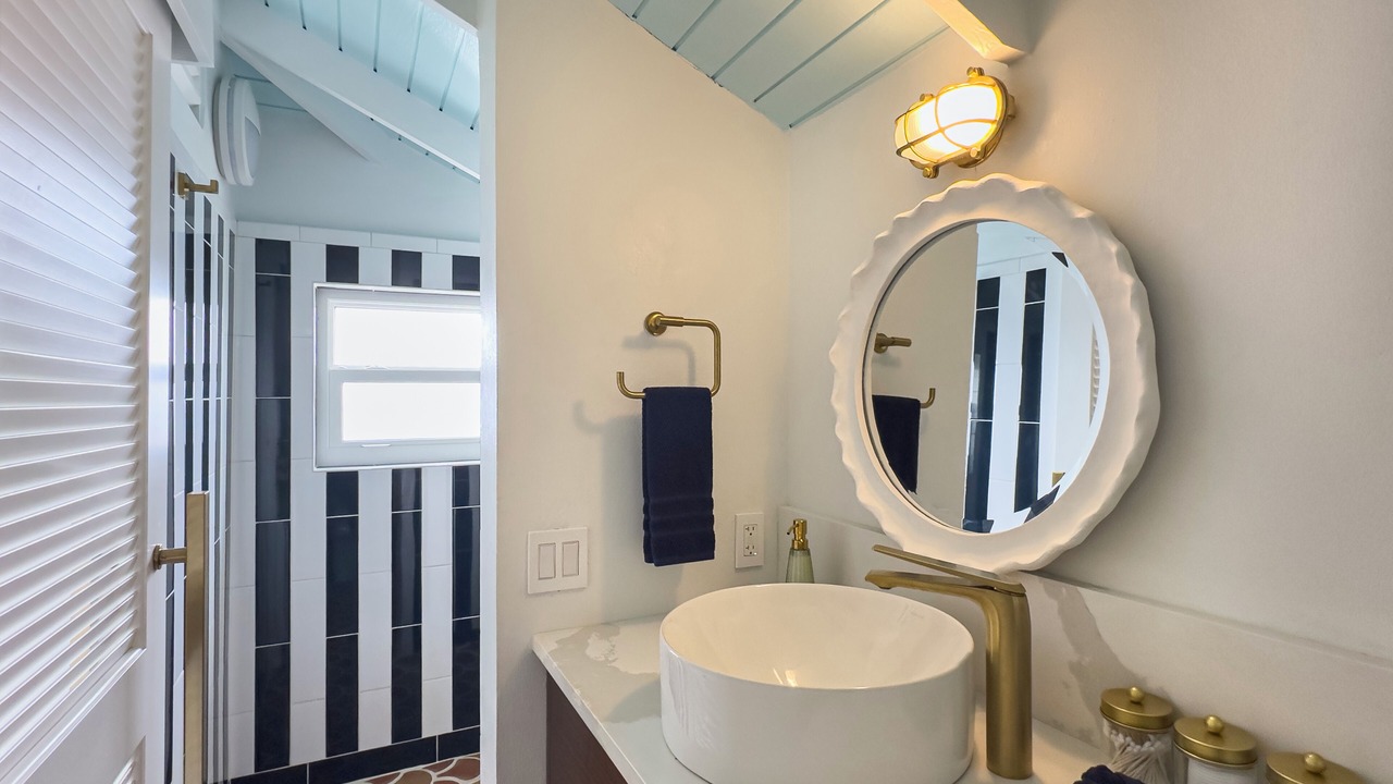 Photo of Bathroom in Great Cruz Bay