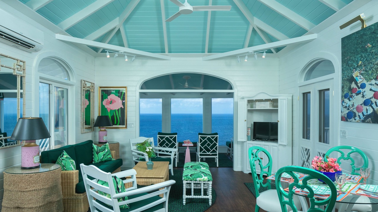 Photo of Livingroom in Great Cruz Bay