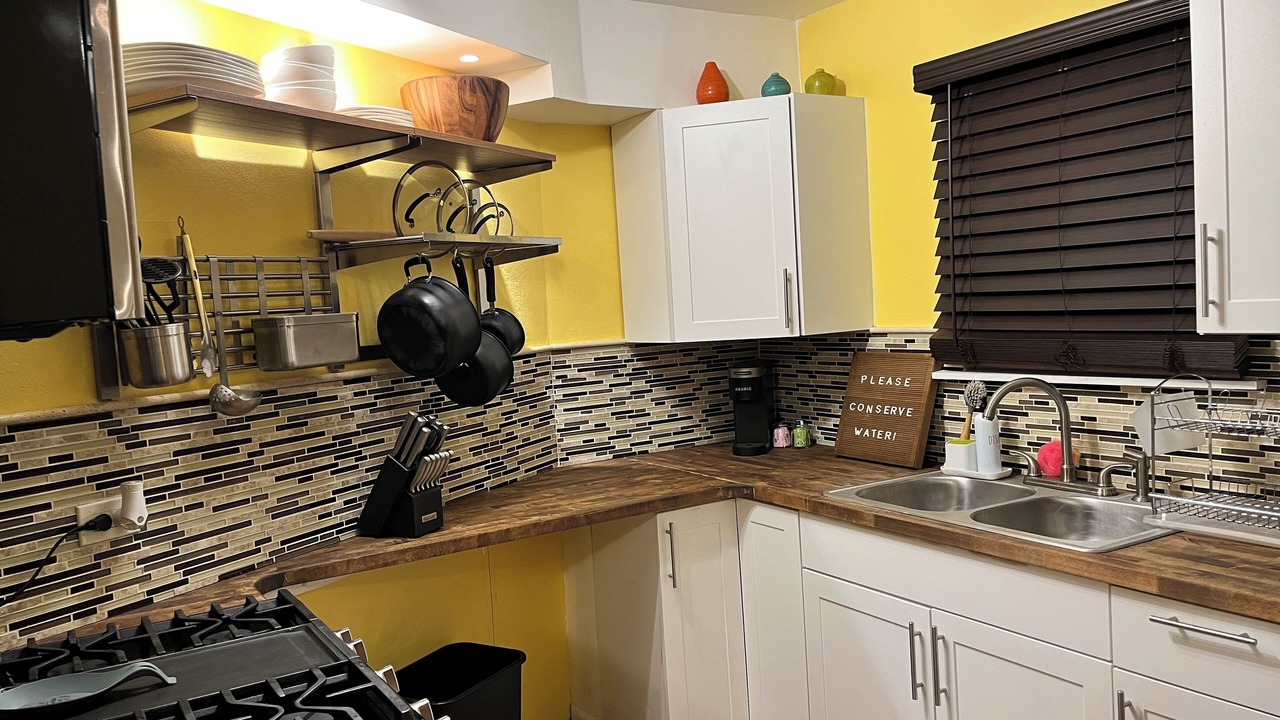 Photo of Kitchen in Hart Bay