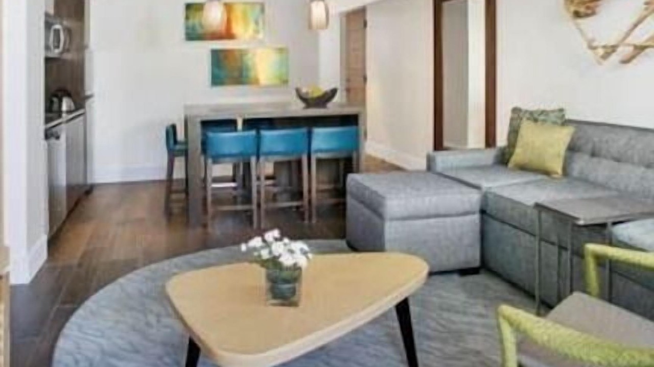 Photo of Livingroom in Contant Hill