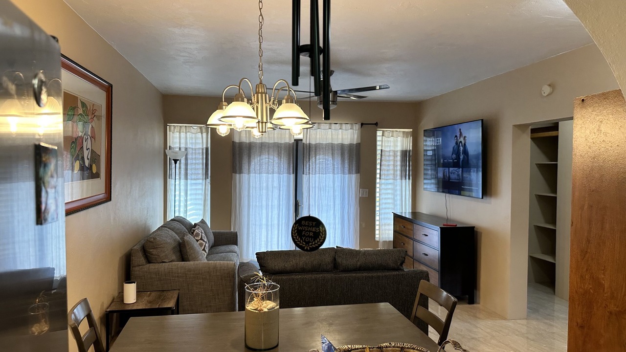 Photo of Livingroom in Benner