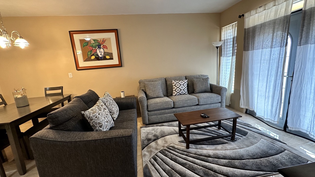 Photo of Livingroom in Benner