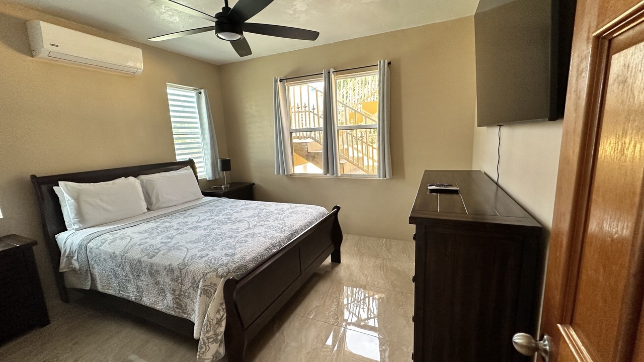 Photo of Bedroom in Benner