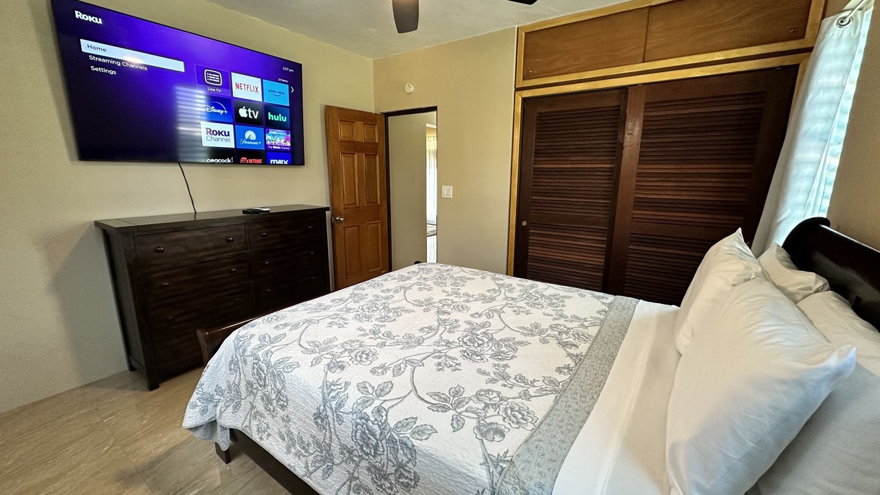 Photo of Bedroom in Benner