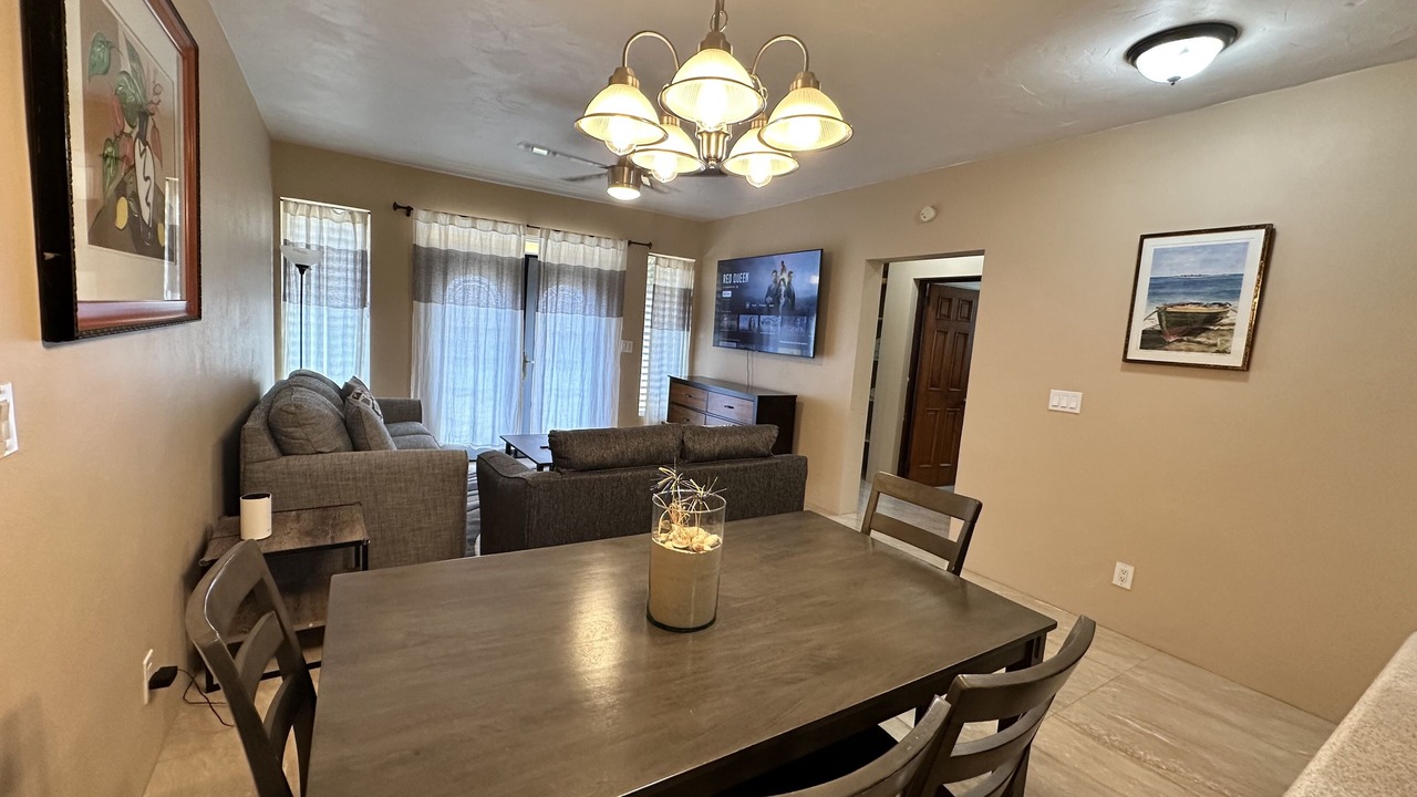 Photo of Livingroom in Benner