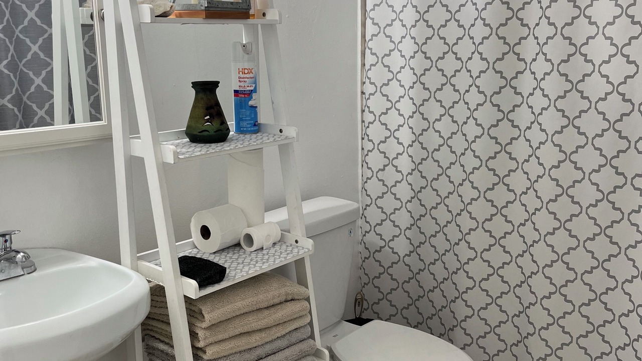Photo of Bathroom in Frederiksted Southeast