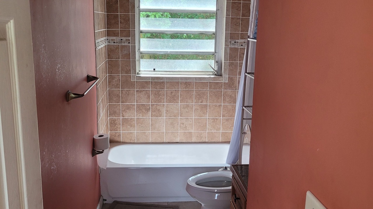 Photo of Bathroom in Orange Grove