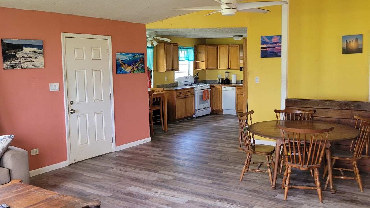 Photo of Bedroom in Orange Grove