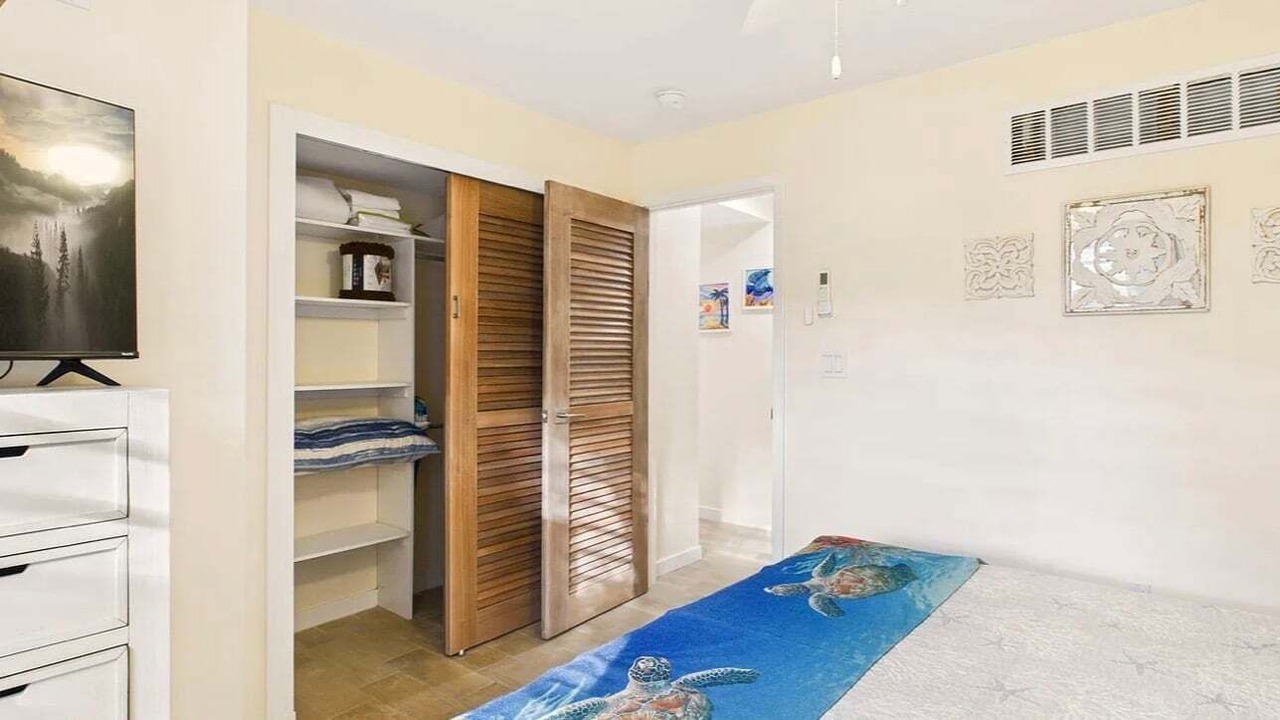 Photo of Bedroom in Estate Golden Rock