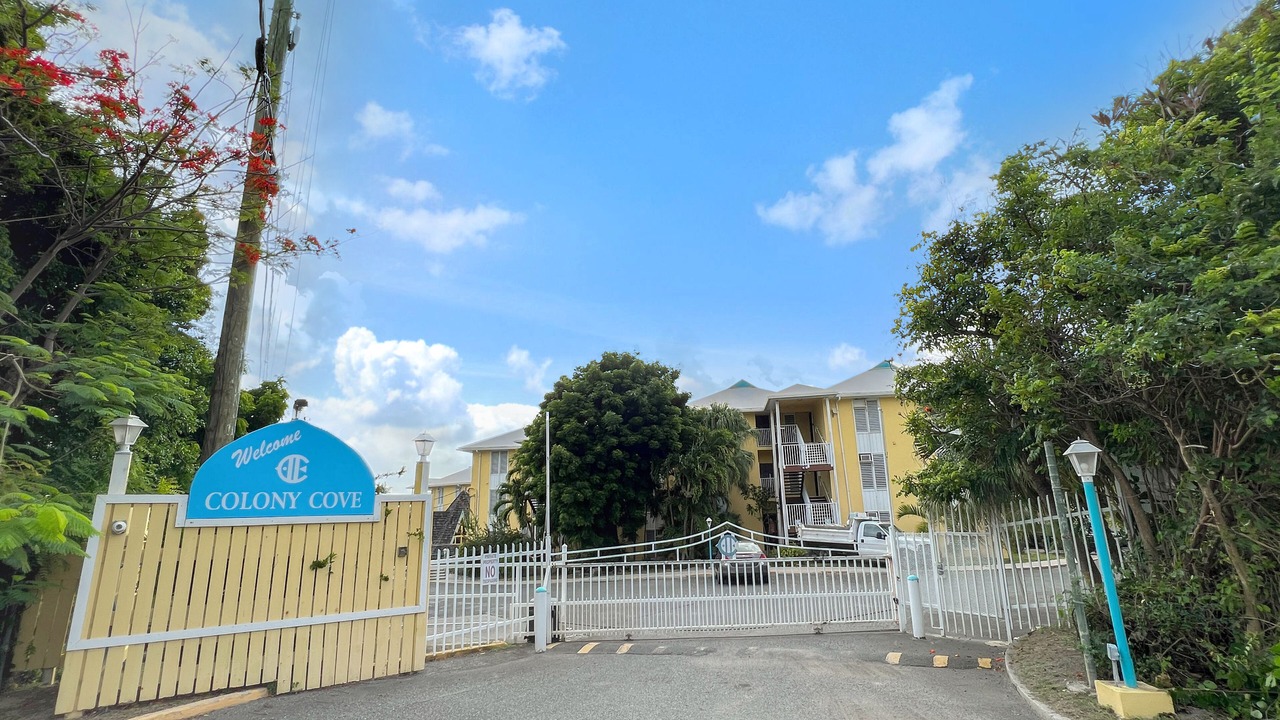 Photo of Outdoor in Estate Golden Rock