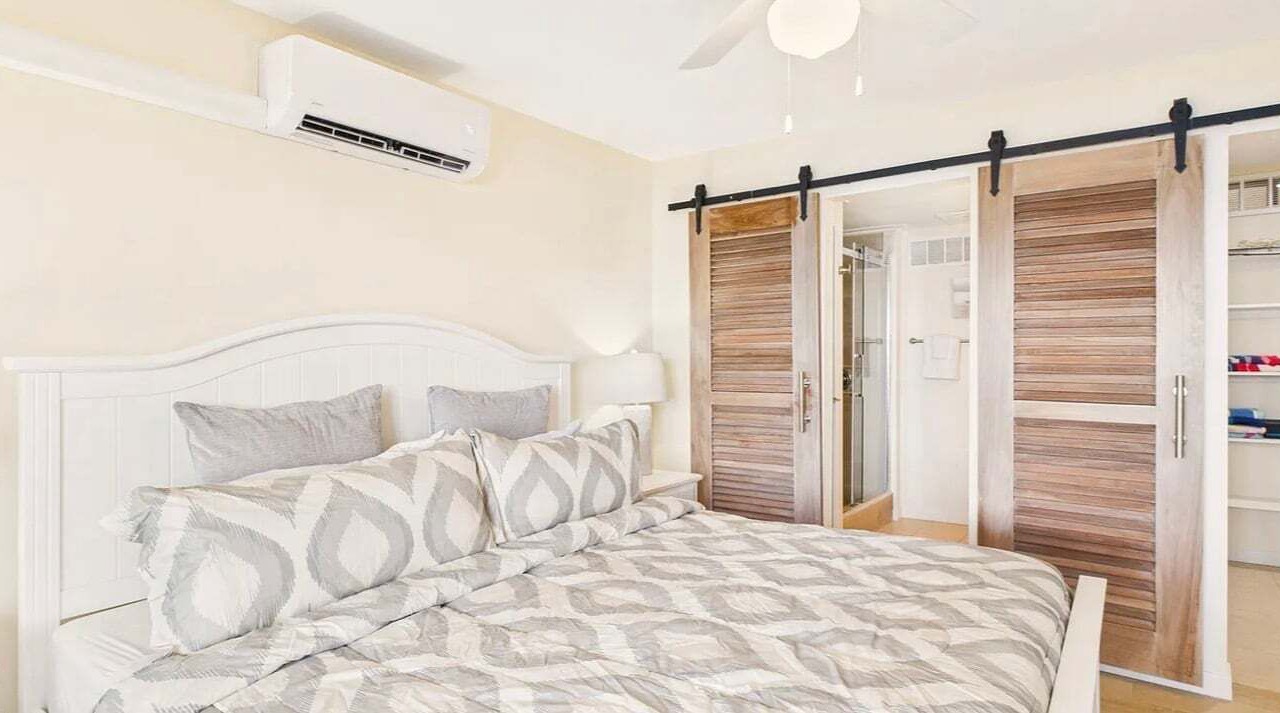 Photo of Bedroom in Estate Golden Rock