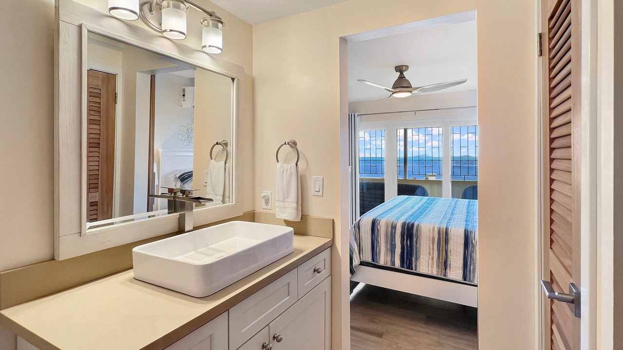 Photo of Bathroom in Estate Golden Rock