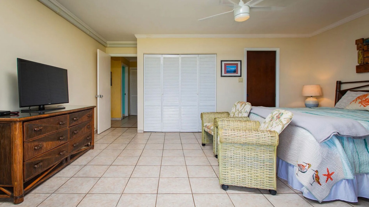 Photo of Bedroom in Estate Coakley Bay