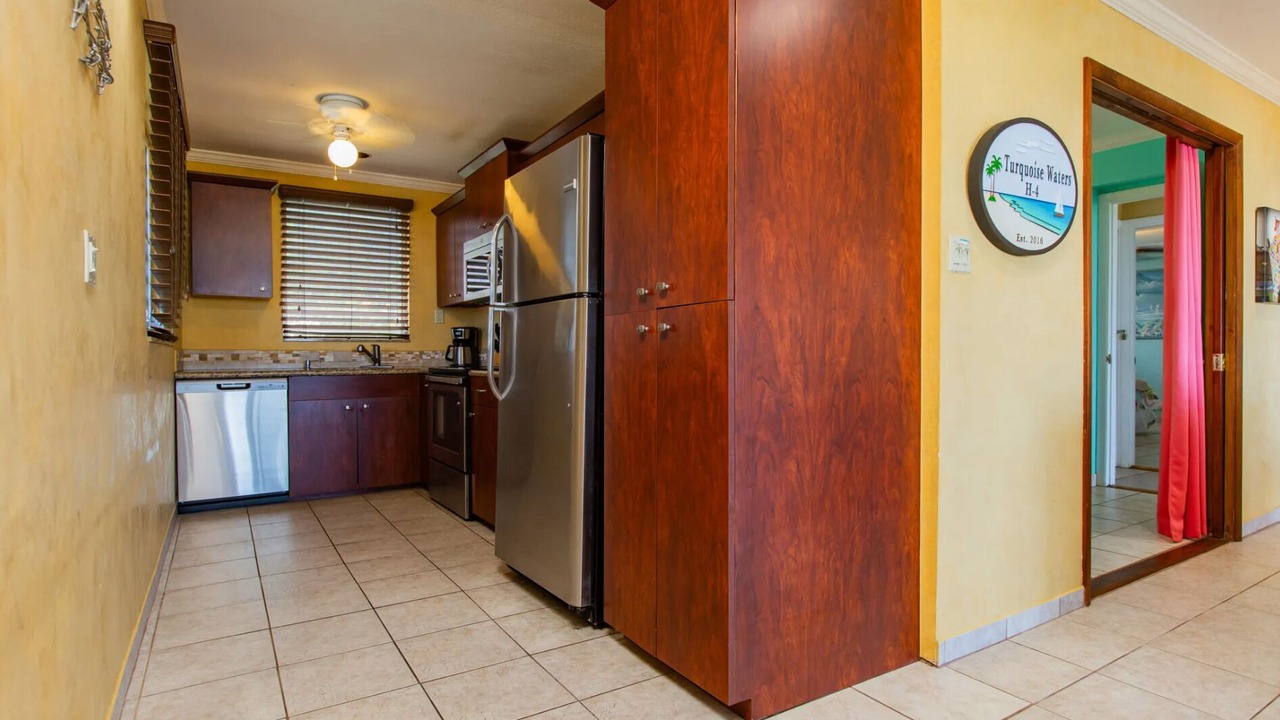Photo of Kitchen in Estate Coakley Bay