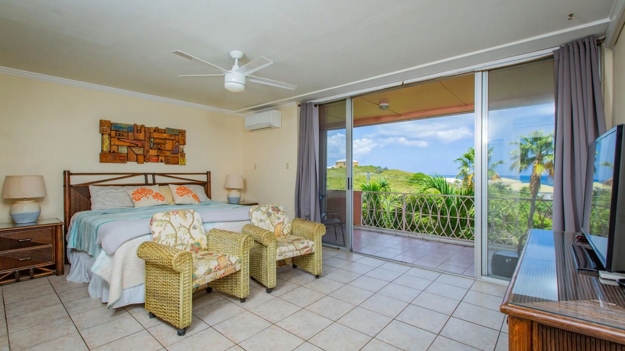 Photo of Bedroom in Estate Coakley Bay
