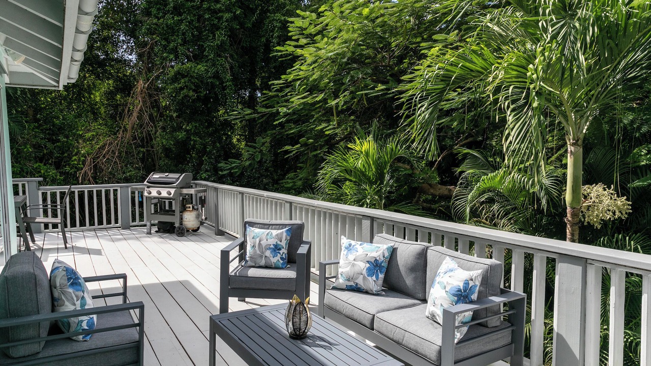 Photo of Patio Balcony in Fish Bay