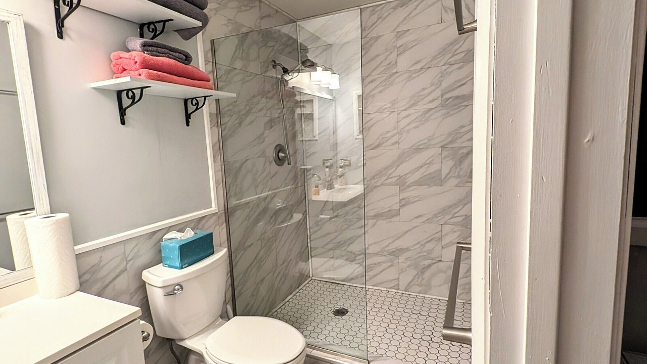 Photo of Bathroom in Estate Altona
