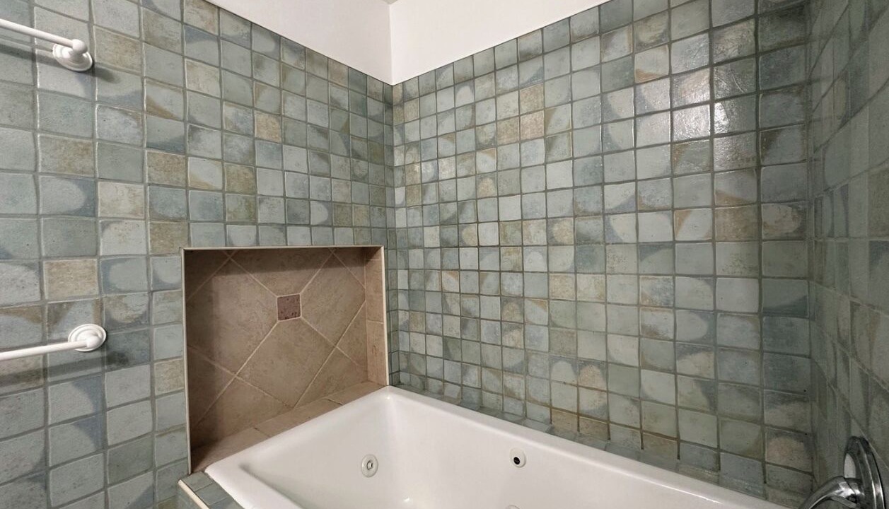 Photo of Bathroom in Estate Concordia East