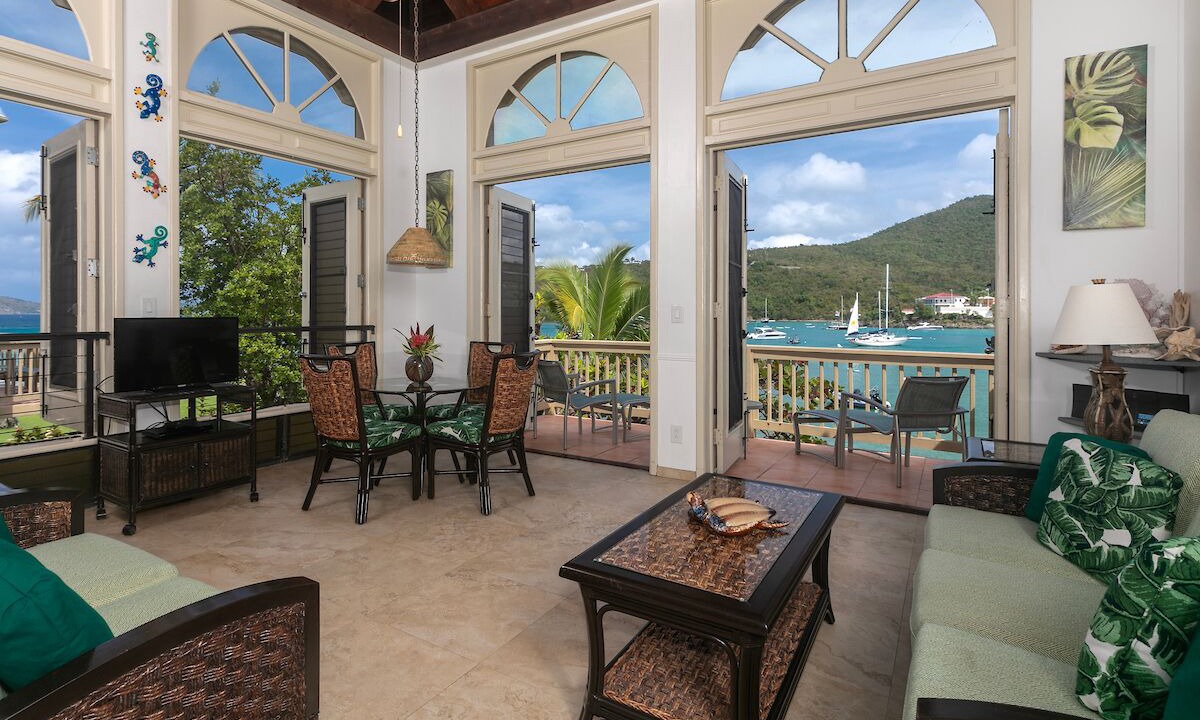 Photo of Livingroom in Great Cruz Bay