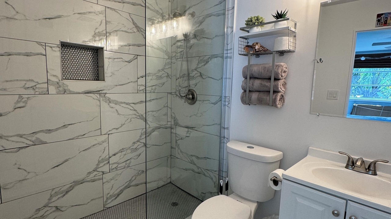 Photo of Bathroom in Cabes Point