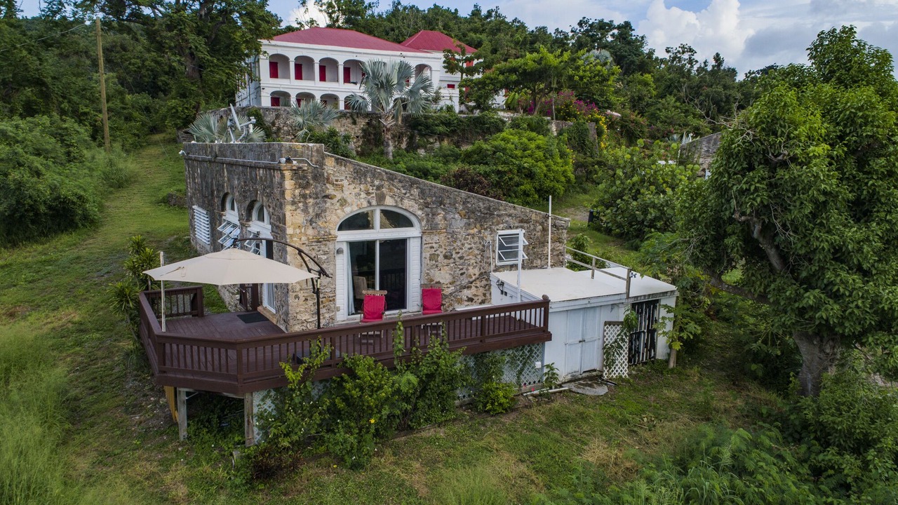 Photo of Outdoor in Estate Sprat Hall