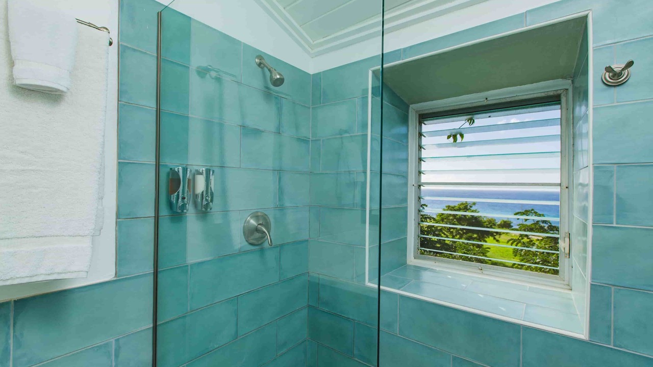 Photo of Bathroom in Estate Sprat Hall