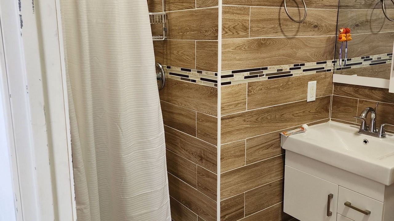 Photo of Bathroom in Frederiksted Southeast