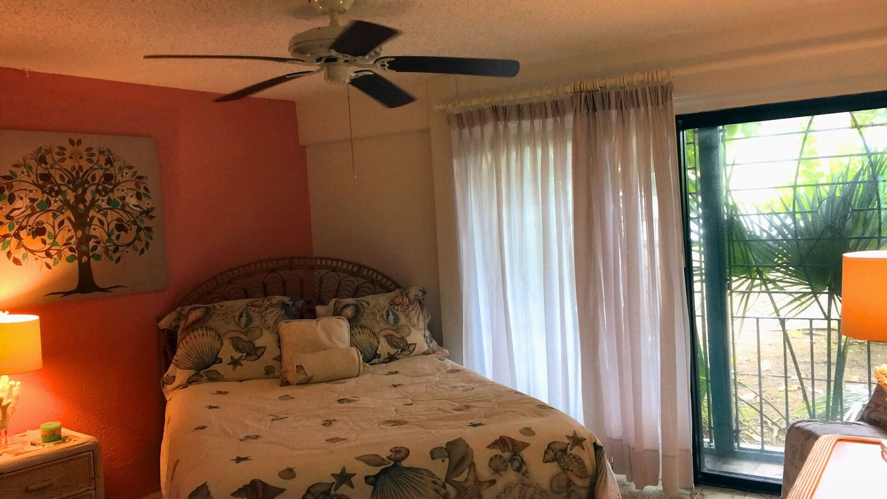 Photo of Bedroom in Estate Golden Rock