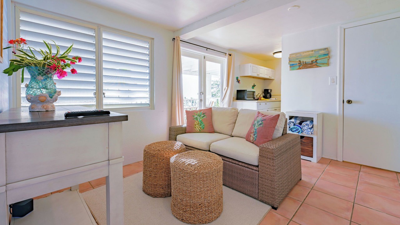 Photo of Livingroom in Contant Hill