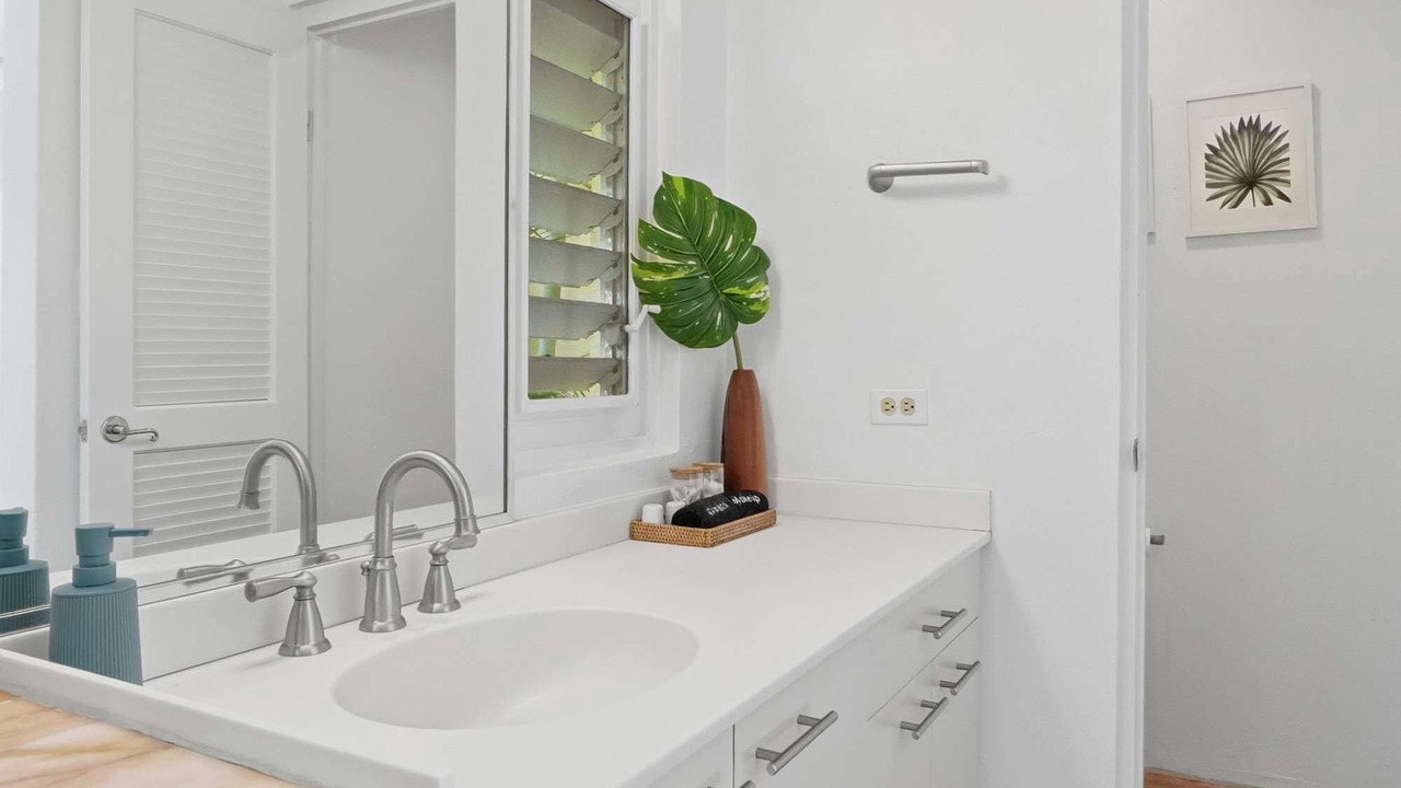 Photo of Bathroom in Estate Teague Bay