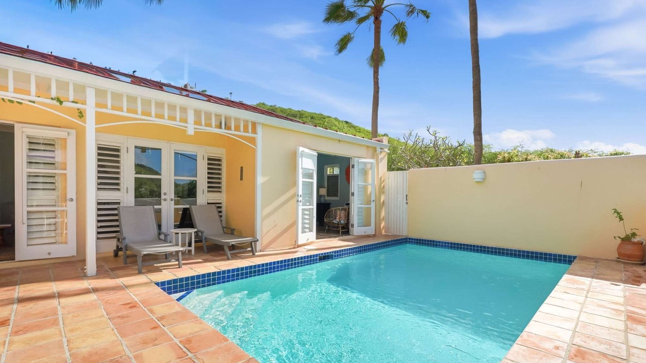 Photo of Outdoor in Estate Teague Bay
