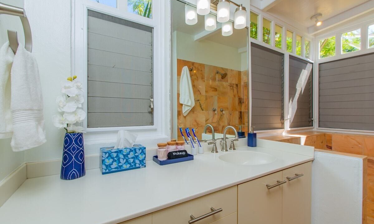 Photo of Bathroom in Slob