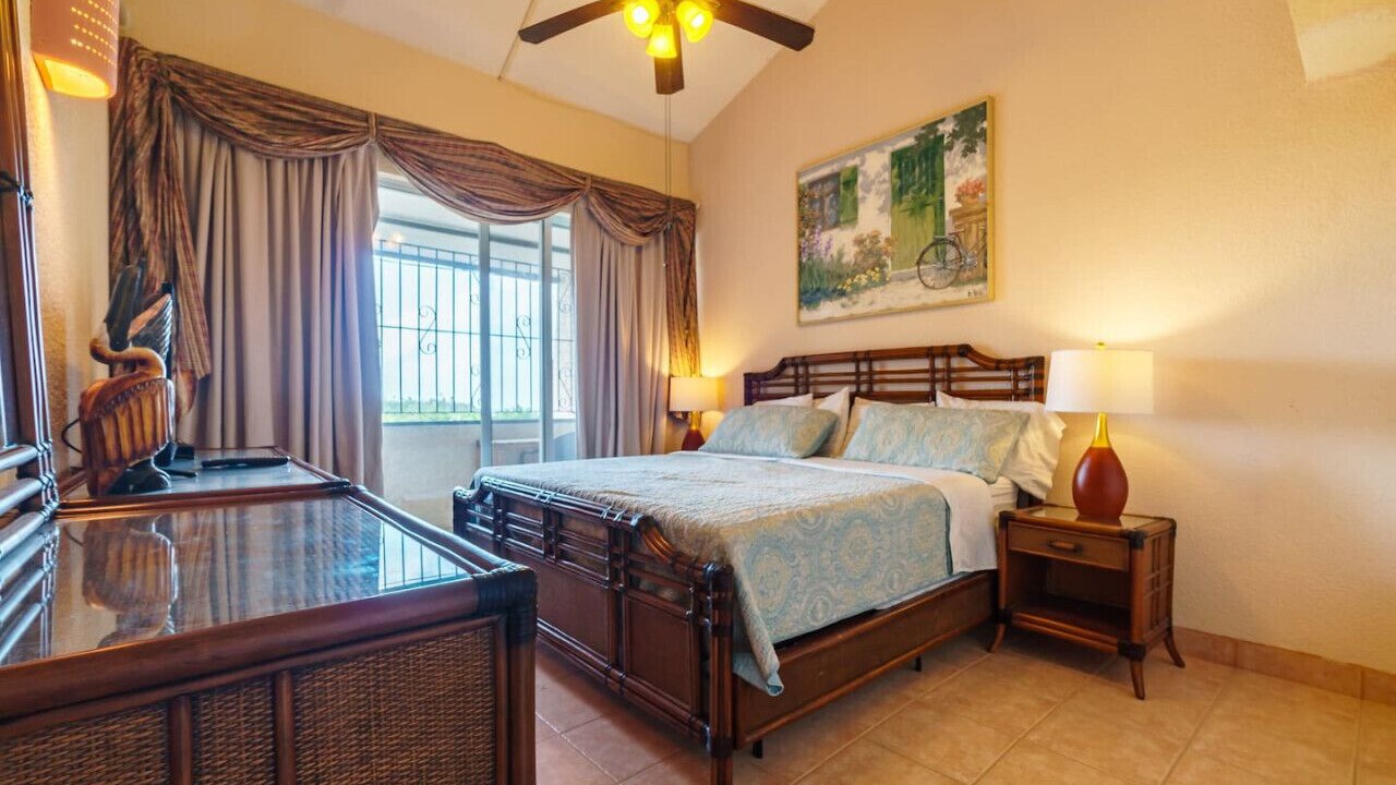 Photo of Bedroom in Estate Golden Rock