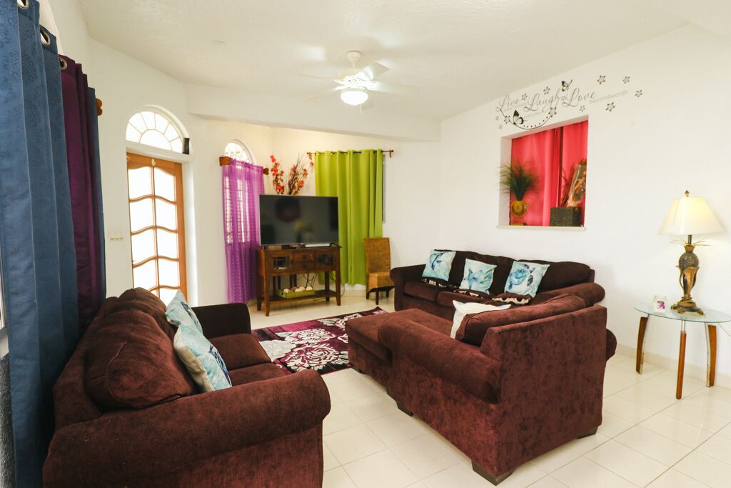 Photo of Livingroom in Estate Frederikshaab