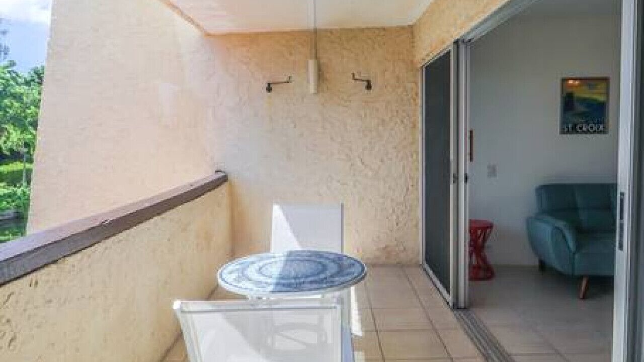 Photo of Outdoor in Estate Golden Rock