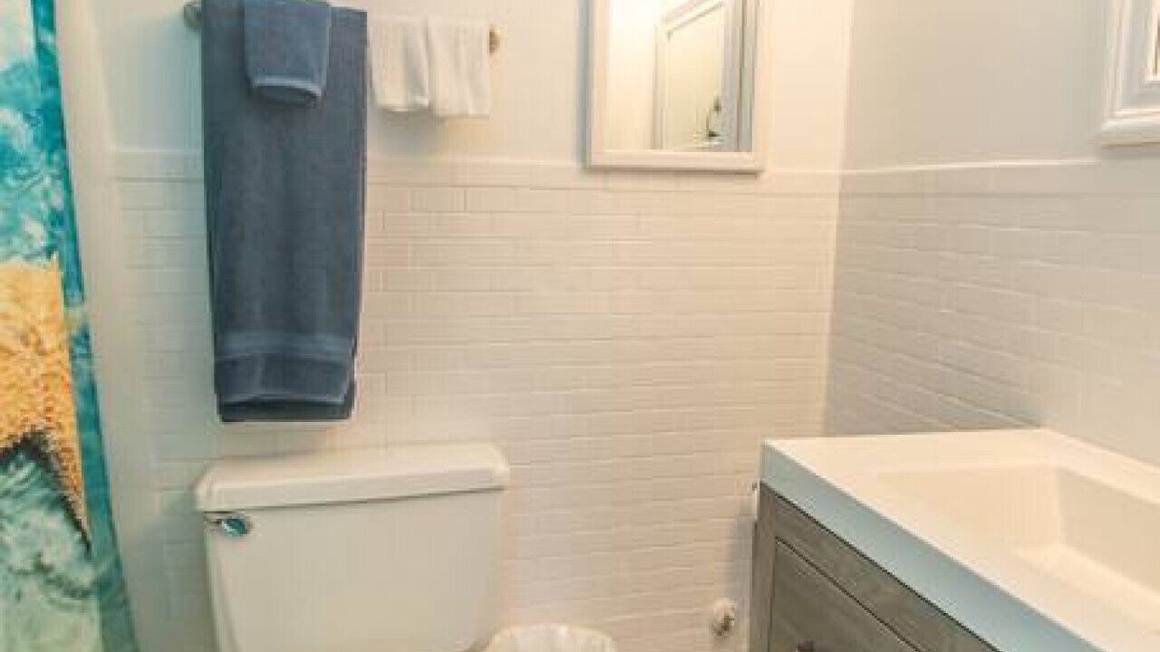 Photo of Bathroom in Estate Golden Rock