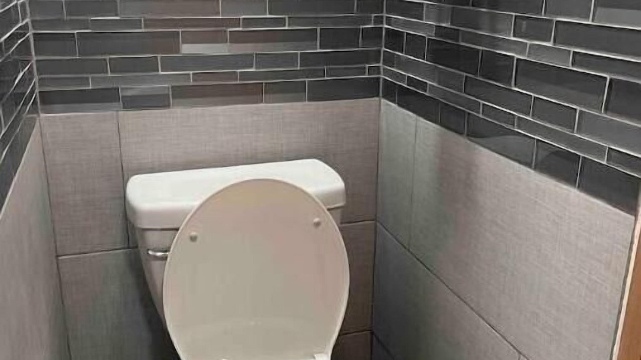 Photo of Bathroom in Altona