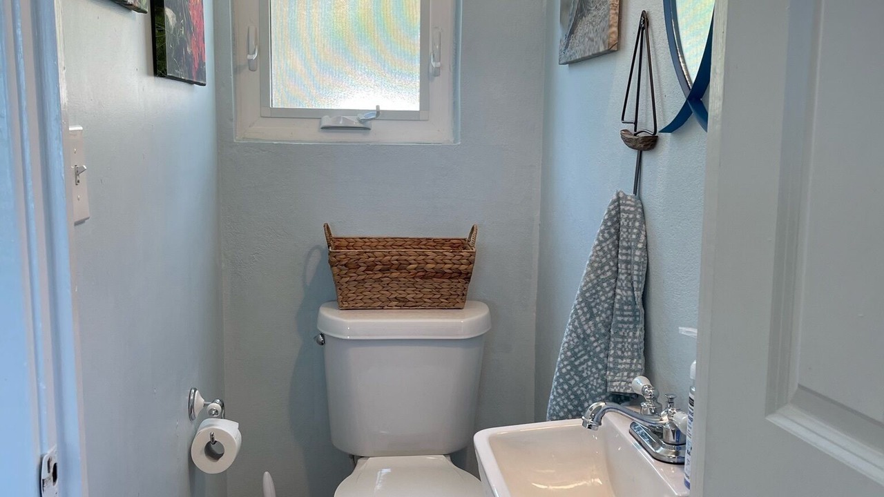 Photo of Bathroom in Lower Carolina