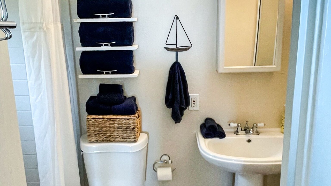Photo of Bathroom in Lower Carolina