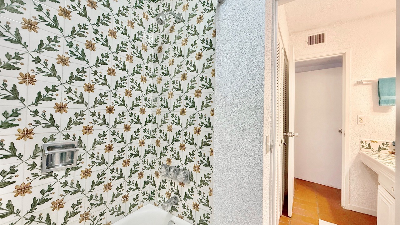 Photo of Bathroom in Nazareth