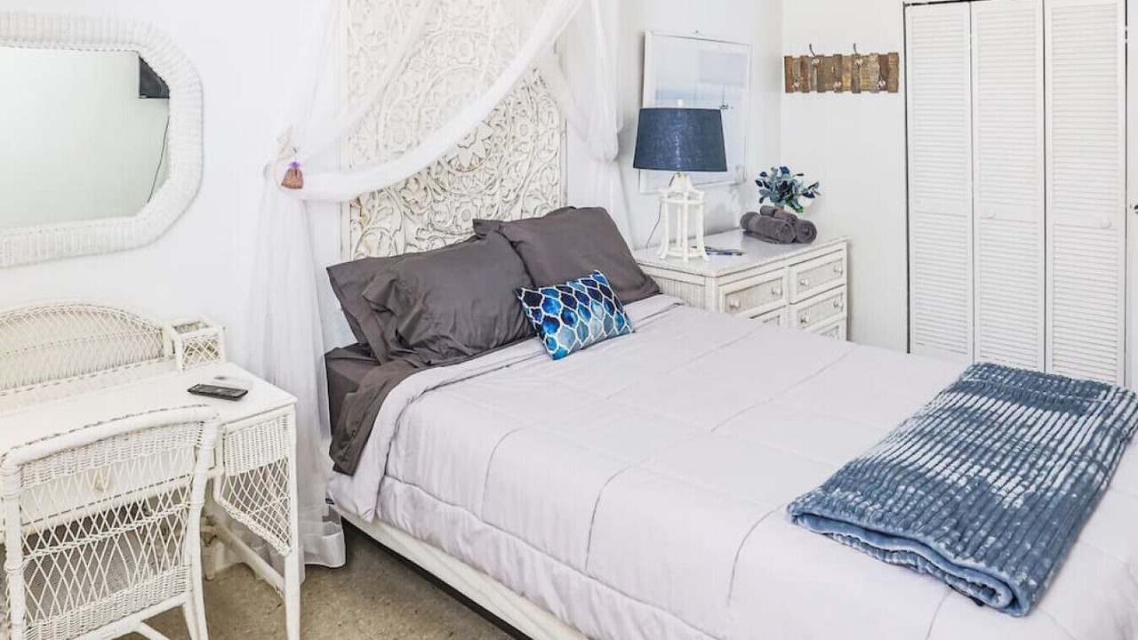 Photo of Bedroom in Estate East Street