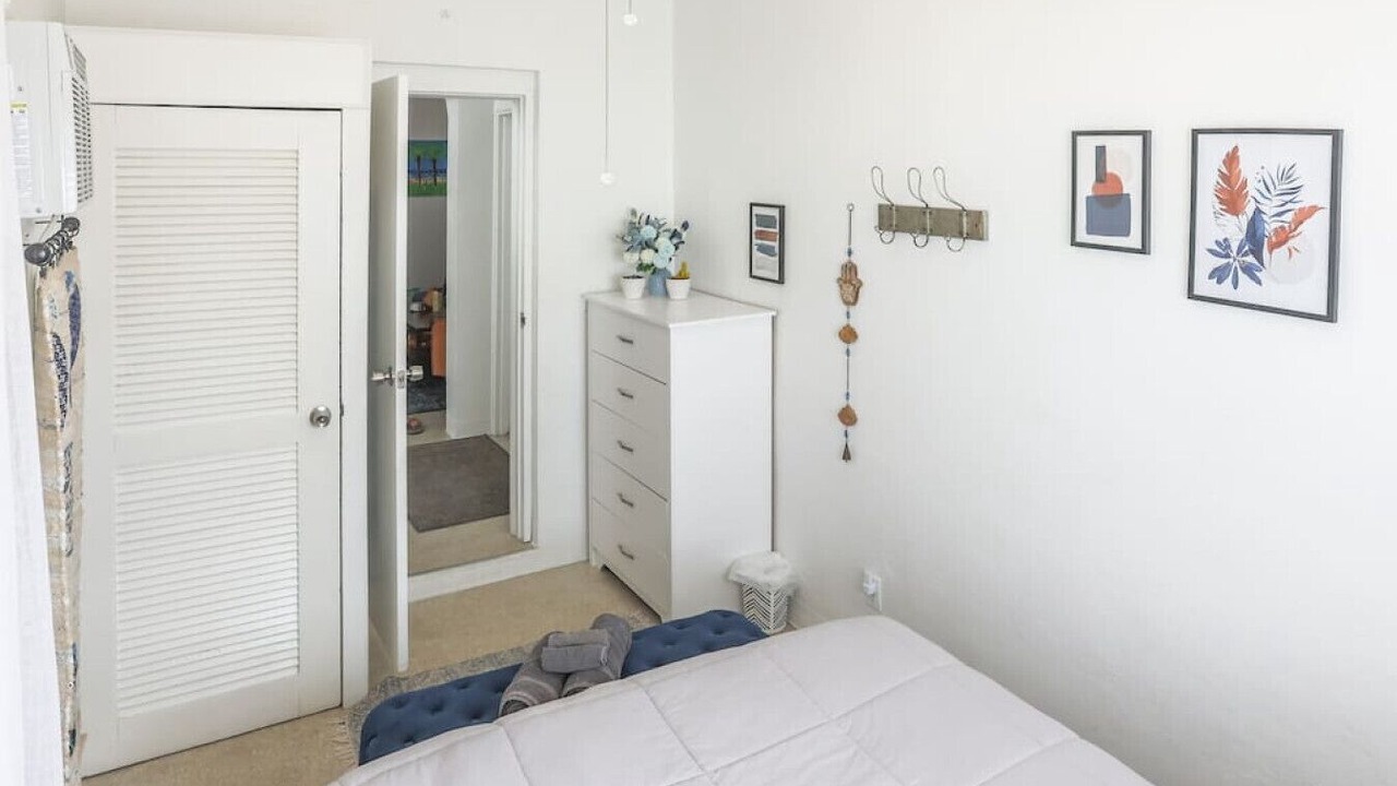 Photo of Bedroom in Estate East Street